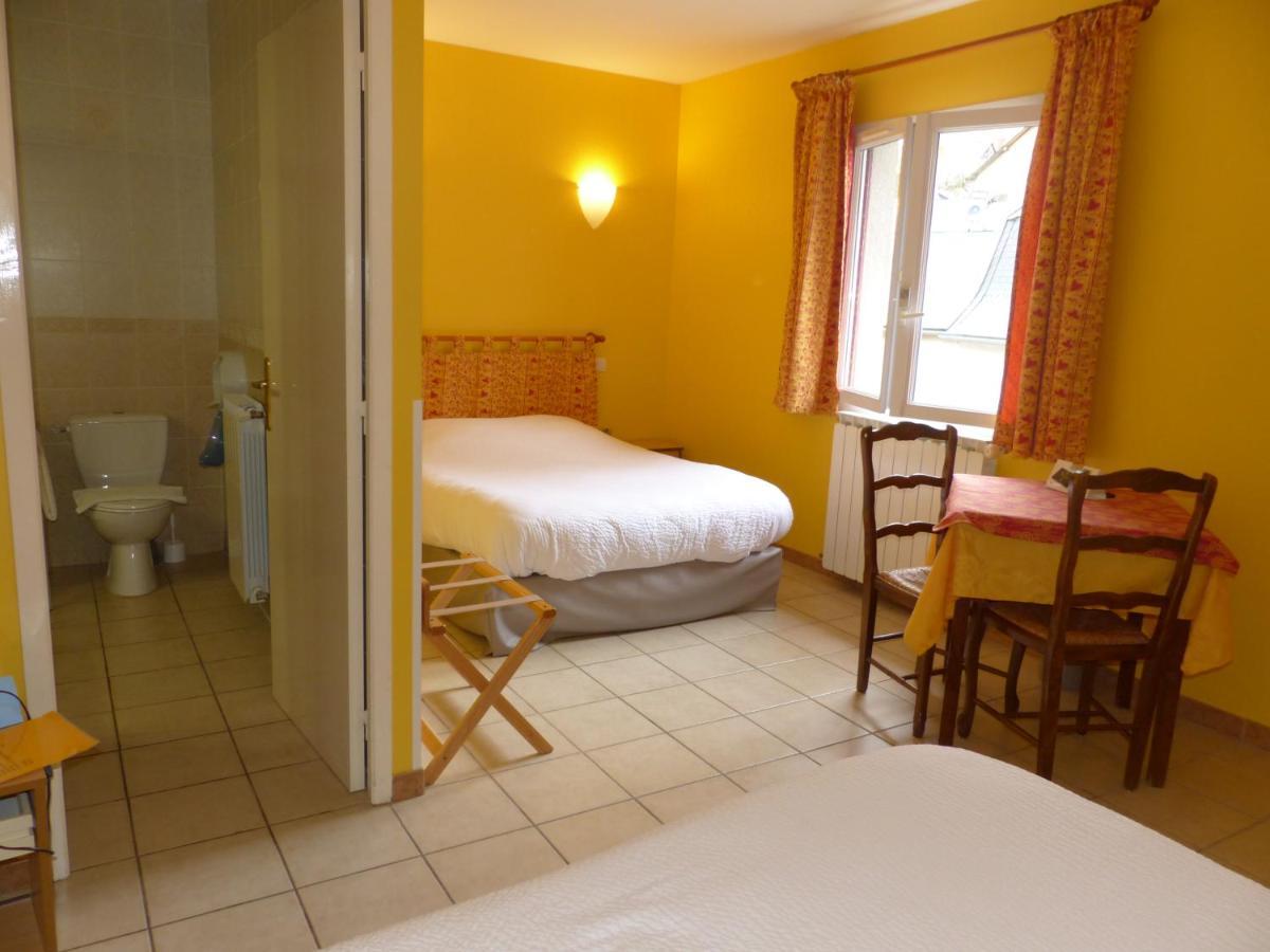 Hotel Logis Auberge De L'Isard Saint-Lary  Exteriér fotografie