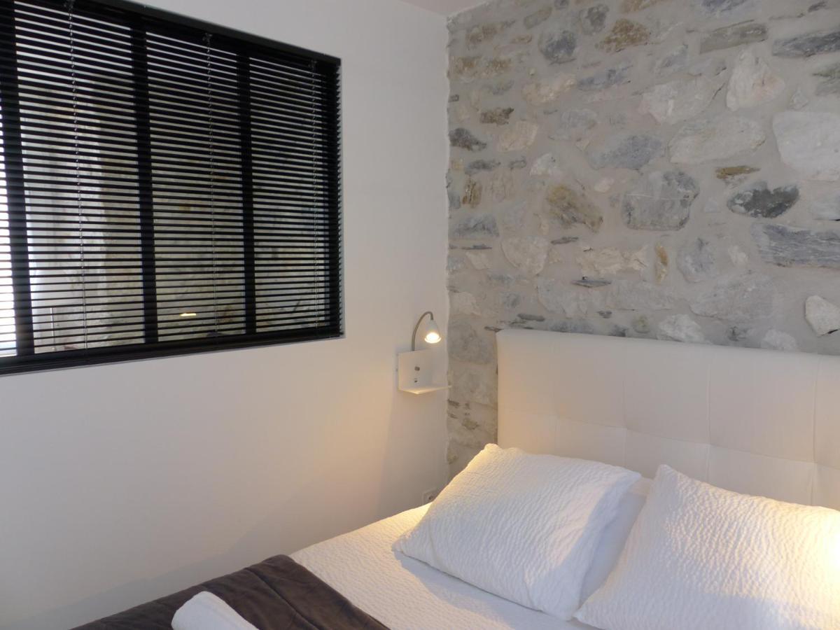 Hotel Logis Auberge De L'Isard Saint-Lary  Exteriér fotografie